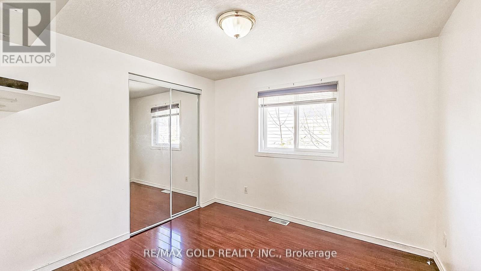 317 Bankside Drive, Kitchener, Ontario  N2N 3K2 - Photo 31 - X12541568