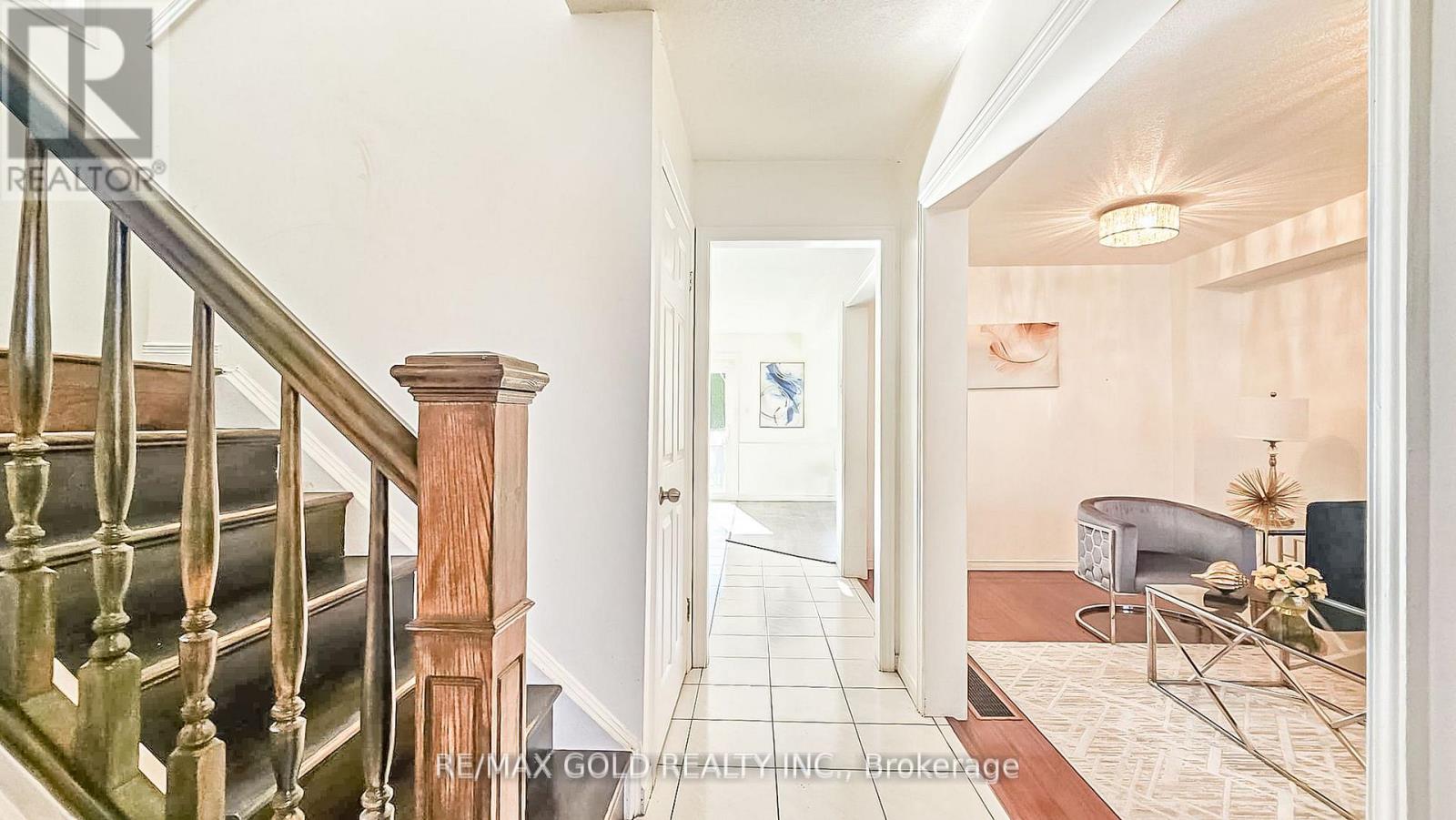 317 Bankside Drive, Kitchener, Ontario  N2N 3K2 - Photo 6 - X12541568