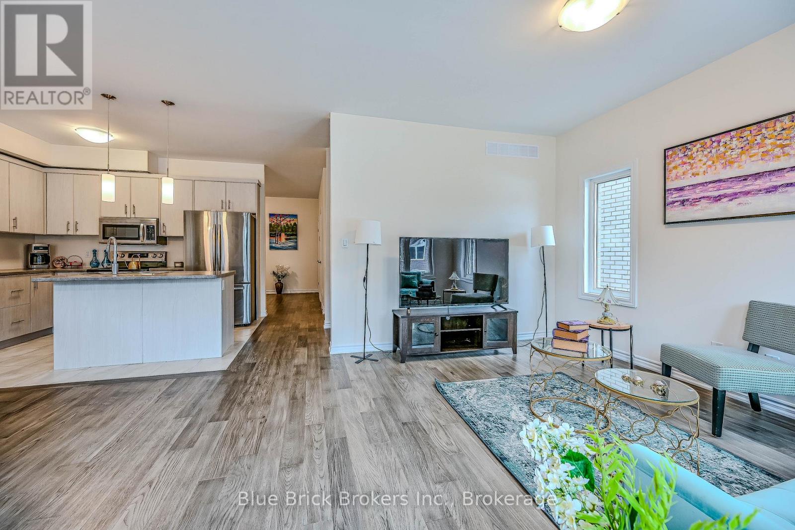 12 Hildred Street, Welland, Ontario  L3B 1H9 - Photo 21 - X12541590