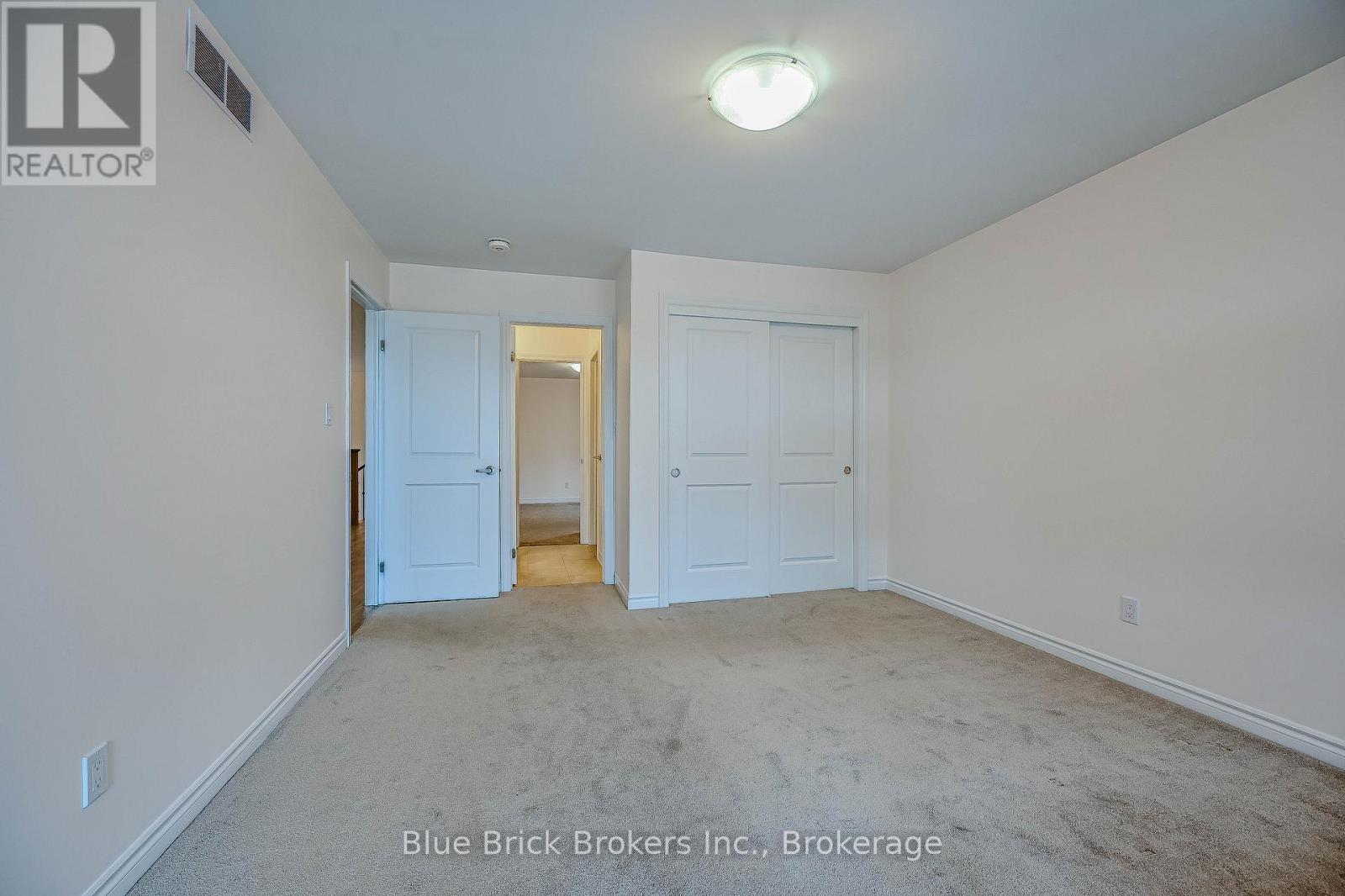 12 Hildred Street, Welland, Ontario  L3B 1H9 - Photo 35 - X12541590