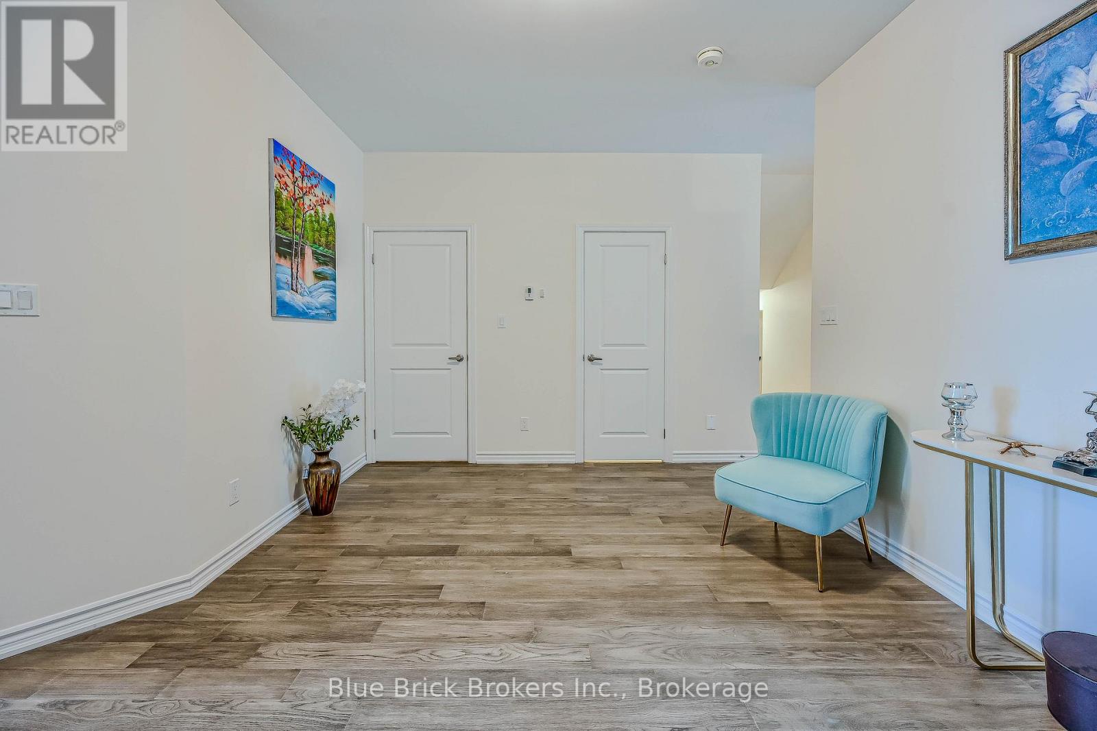 12 Hildred Street, Welland, Ontario  L3B 1H9 - Photo 7 - X12541590