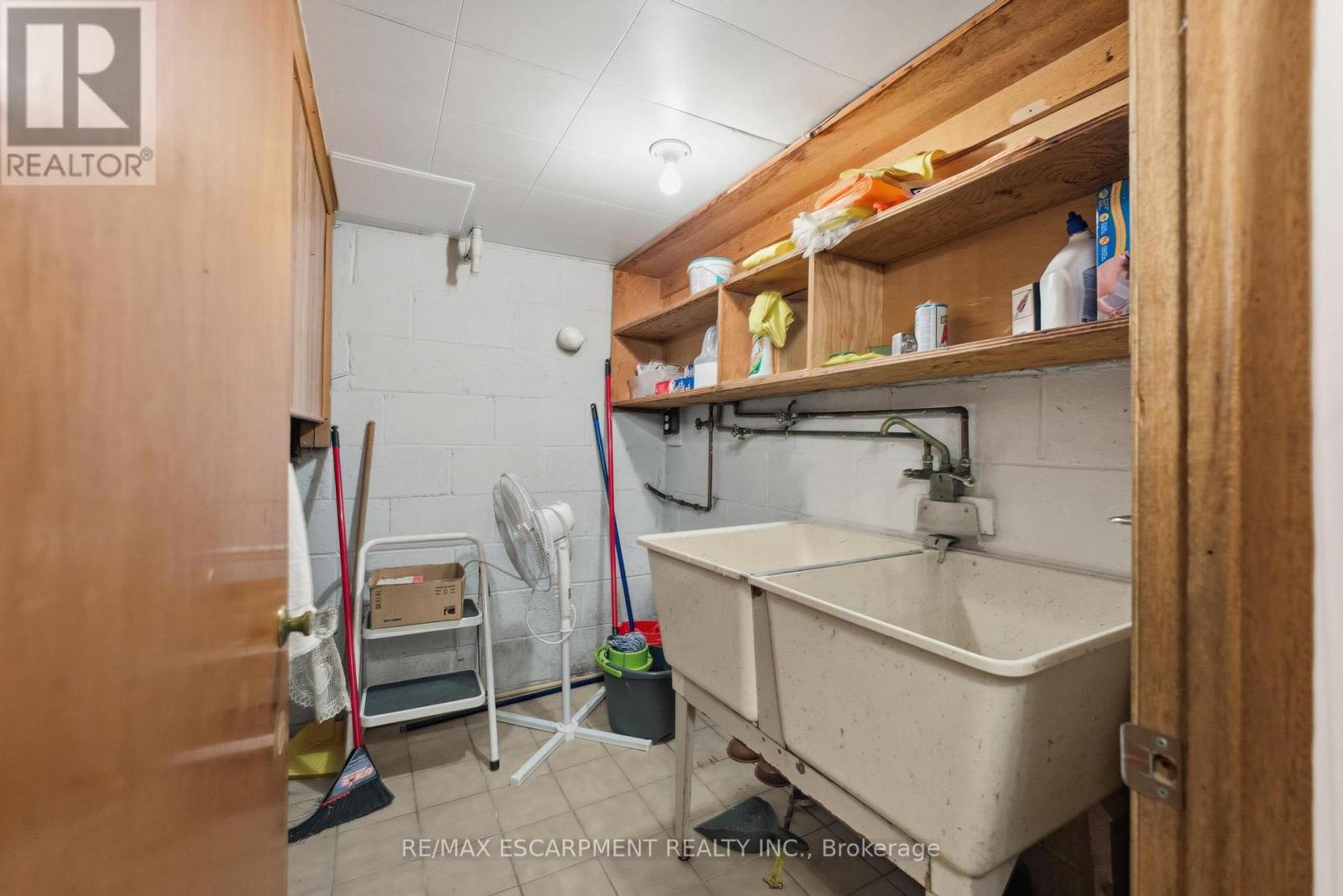 314 Hawkridge Avenue, Hamilton, Ontario  L9C 3L2 - Photo 26 - X12541622