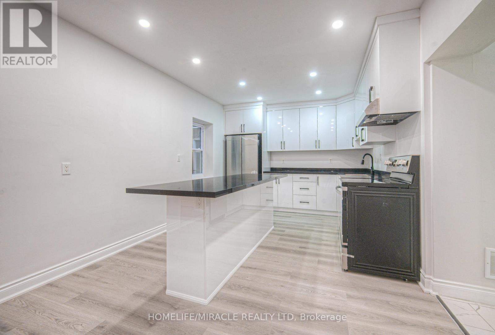 88 Huron Street, Brantford, Ontario  N3S 2J8 - Photo 15 - X12541632