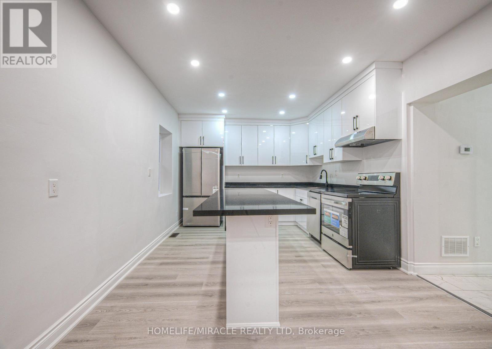 88 Huron Street, Brantford, Ontario  N3S 2J8 - Photo 16 - X12541632