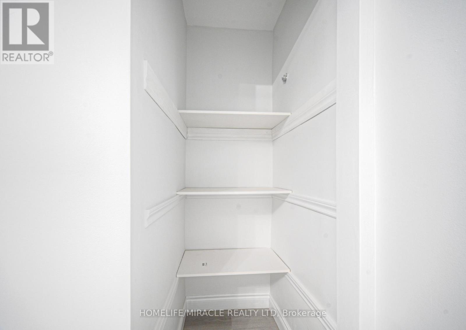 88 Huron Street, Brantford, Ontario  N3S 2J8 - Photo 30 - X12541632