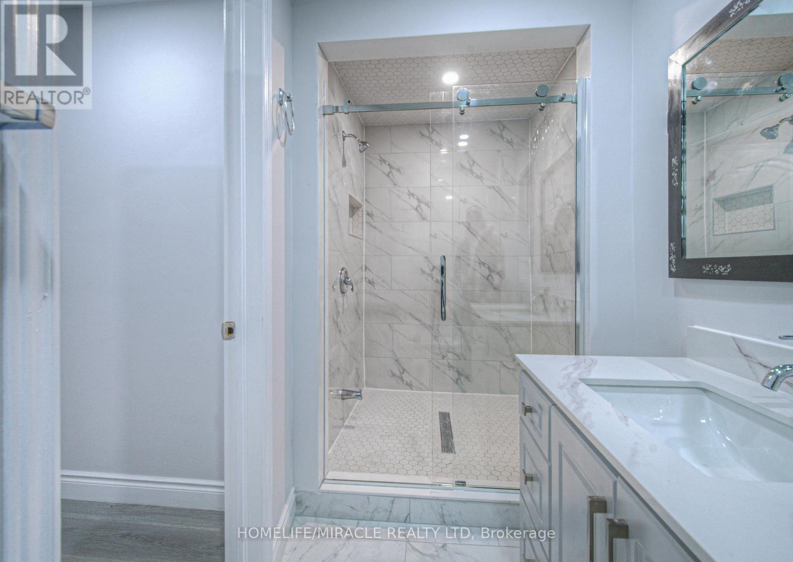 88 Huron Street, Brantford, Ontario  N3S 2J8 - Photo 33 - X12541632