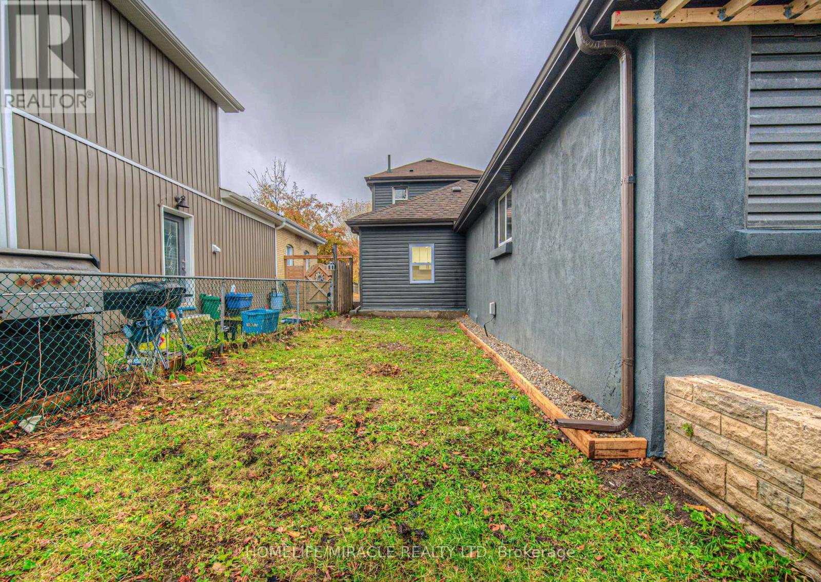 88 Huron Street, Brantford, Ontario  N3S 2J8 - Photo 37 - X12541632