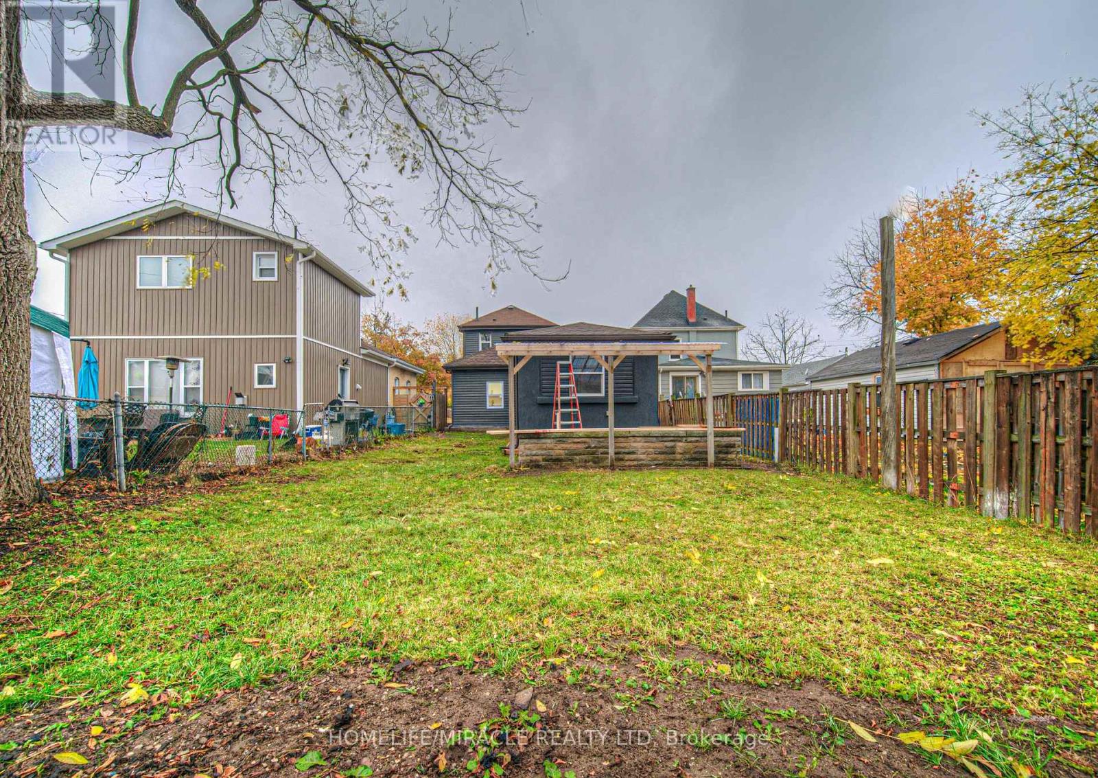 88 Huron Street, Brantford, Ontario  N3S 2J8 - Photo 39 - X12541632