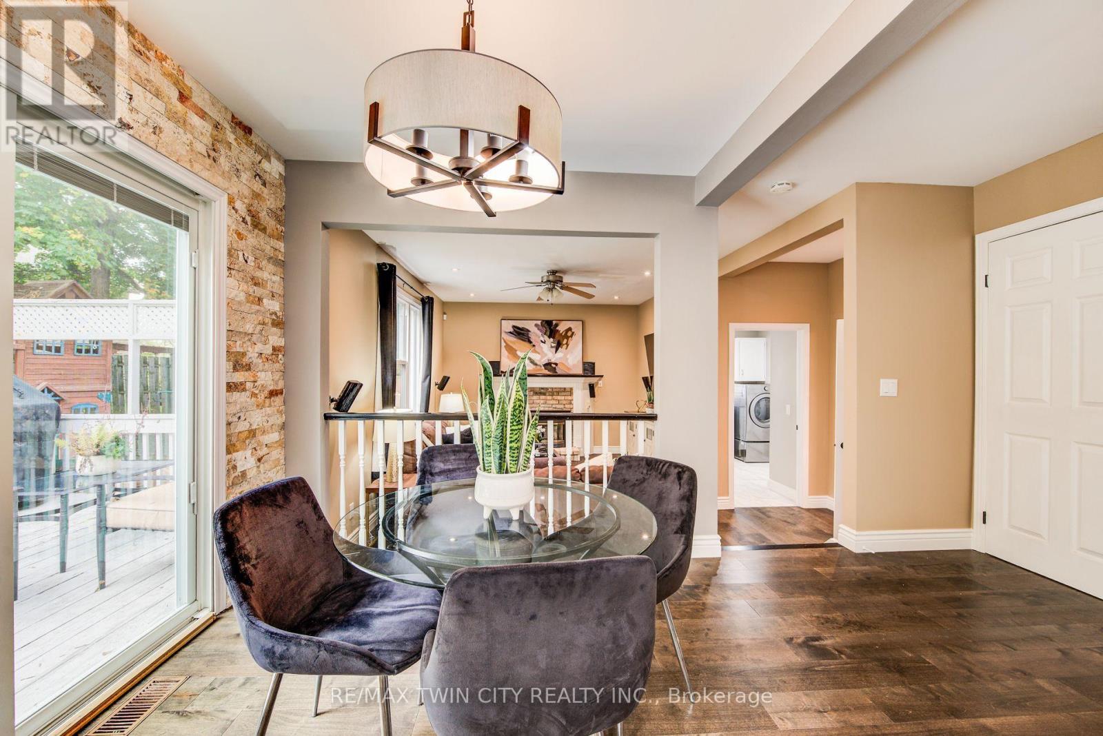 295 Wiltshire Place, Waterloo, Ontario  N2T 1R3 - Photo 15 - X12541648