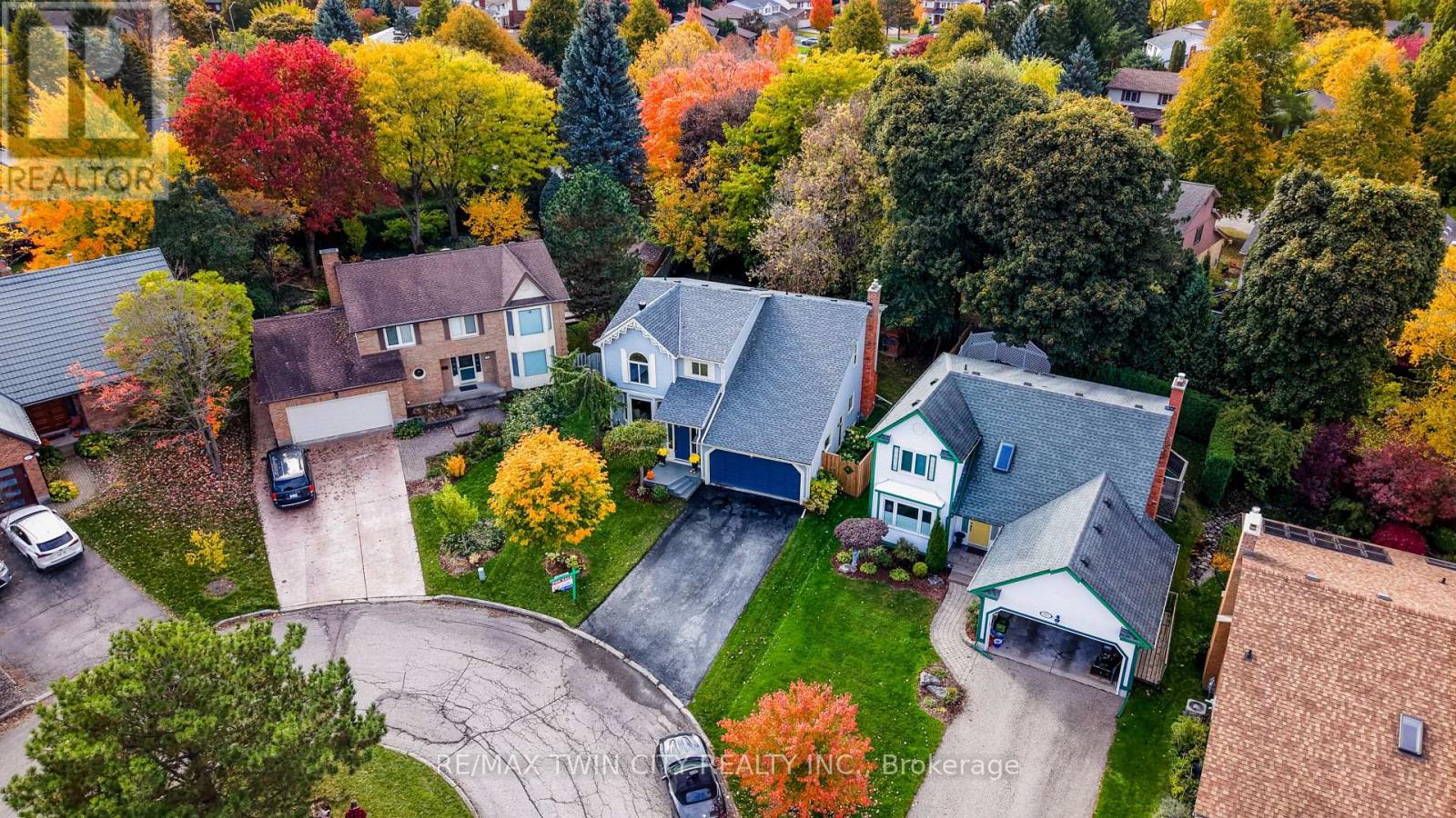 295 Wiltshire Place, Waterloo, Ontario  N2T 1R3 - Photo 38 - X12541648