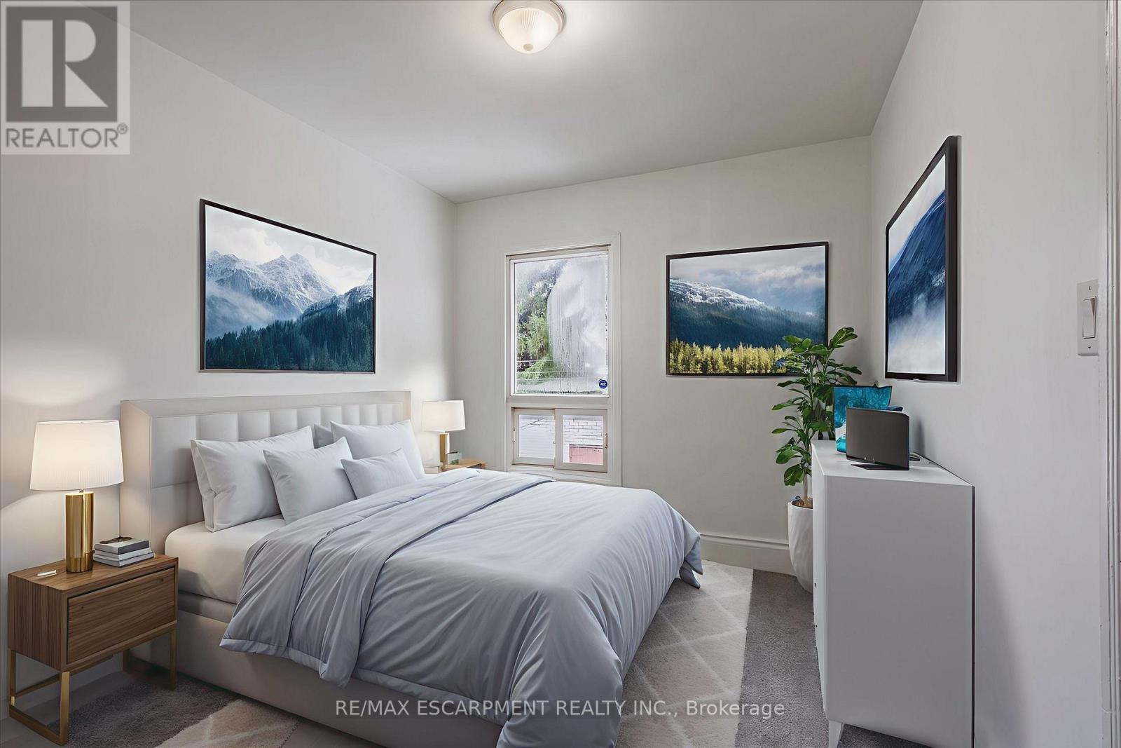 49 Myrtle Avenue, Hamilton, Ontario  L8M 2E8 - Photo 13 - X12541746