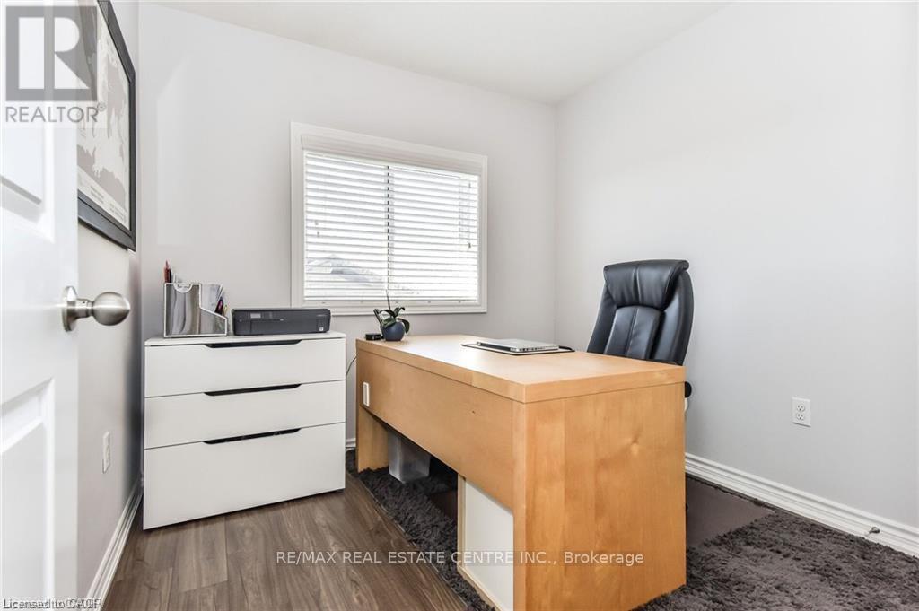 14 - 100 Chester Drive, Cambridge, Ontario N1T 0C8 - Photo 18 - X12541830