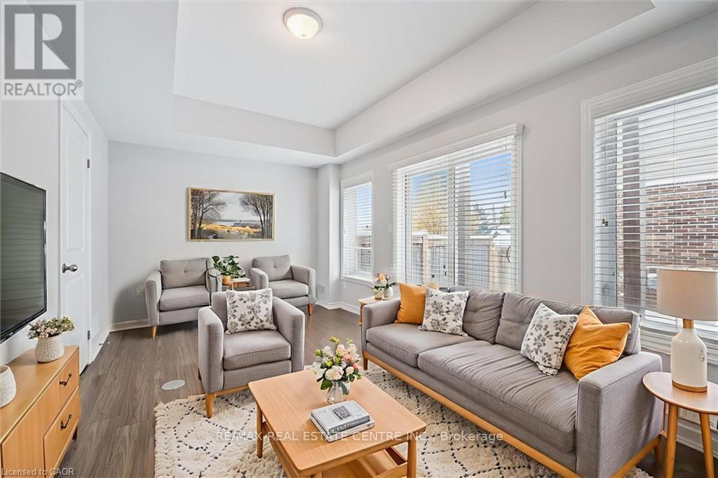 14 - 100 Chester Drive, Cambridge, Ontario N1T 0C8 - Photo 6 - X12541830