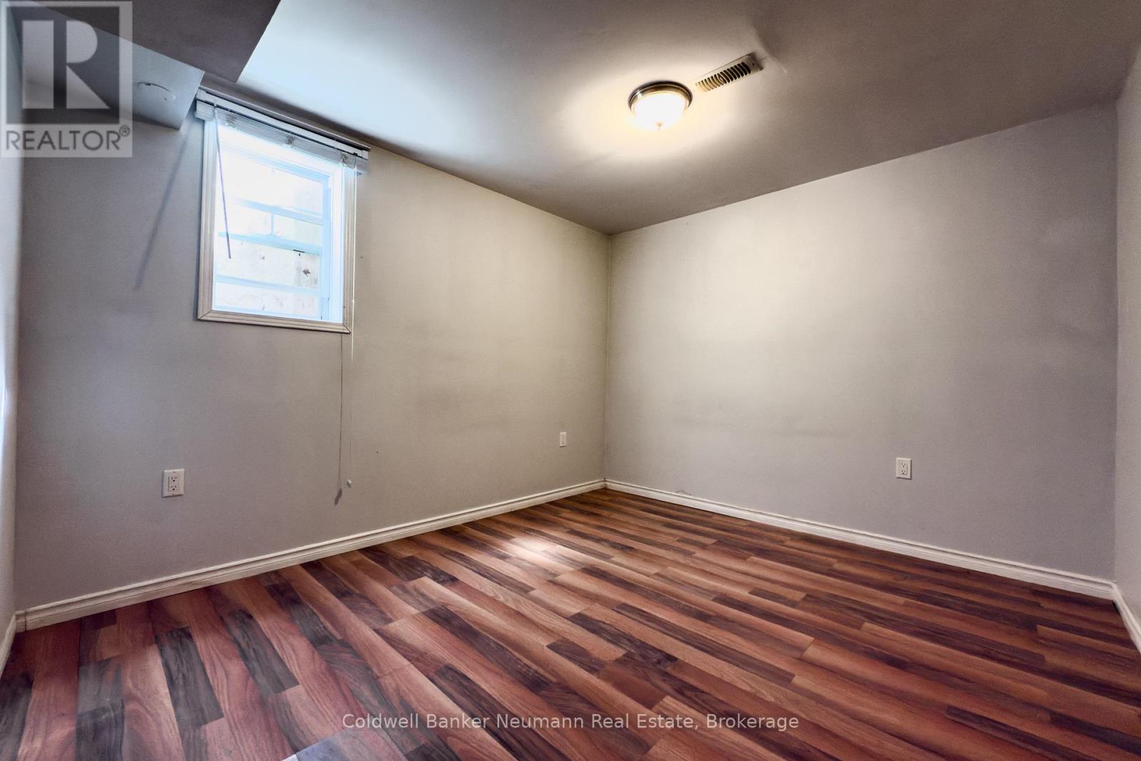 Lower - 37 Dunhill Crescent, Guelph (Willow West/sugarbush/west Acres), Ontario  N1H 7Z7 - Photo 4 - X12541846