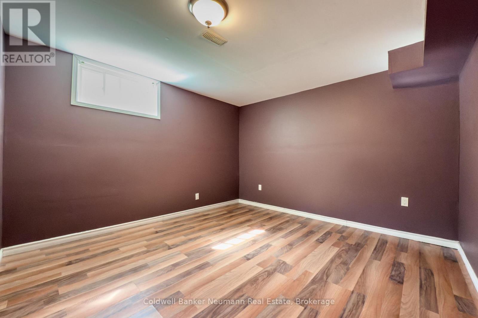 Lower - 37 Dunhill Crescent, Guelph (Willow West/sugarbush/west Acres), Ontario  N1H 7Z7 - Photo 5 - X12541846