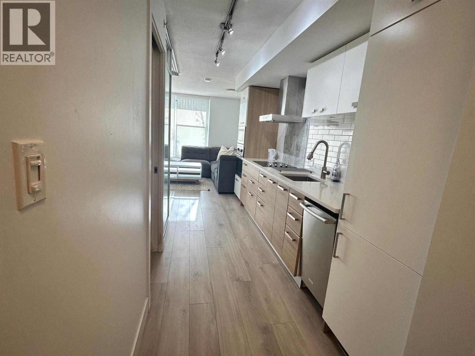 208 1783 Manitoba Street, Vancouver, British Columbia  V5Y 0G9 - Photo 8 - R3067096