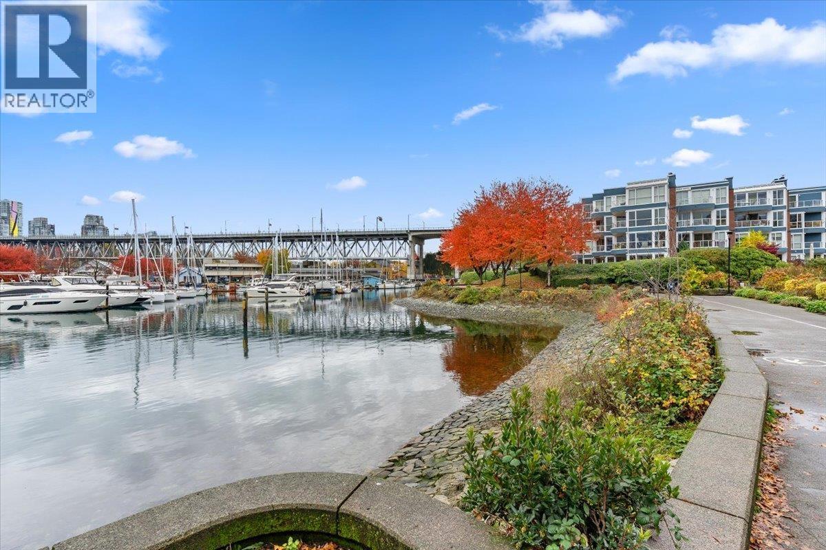 104 1550 Mariner Walk, Vancouver, British Columbia  V6J 4X9 - Photo 25 - R3067097