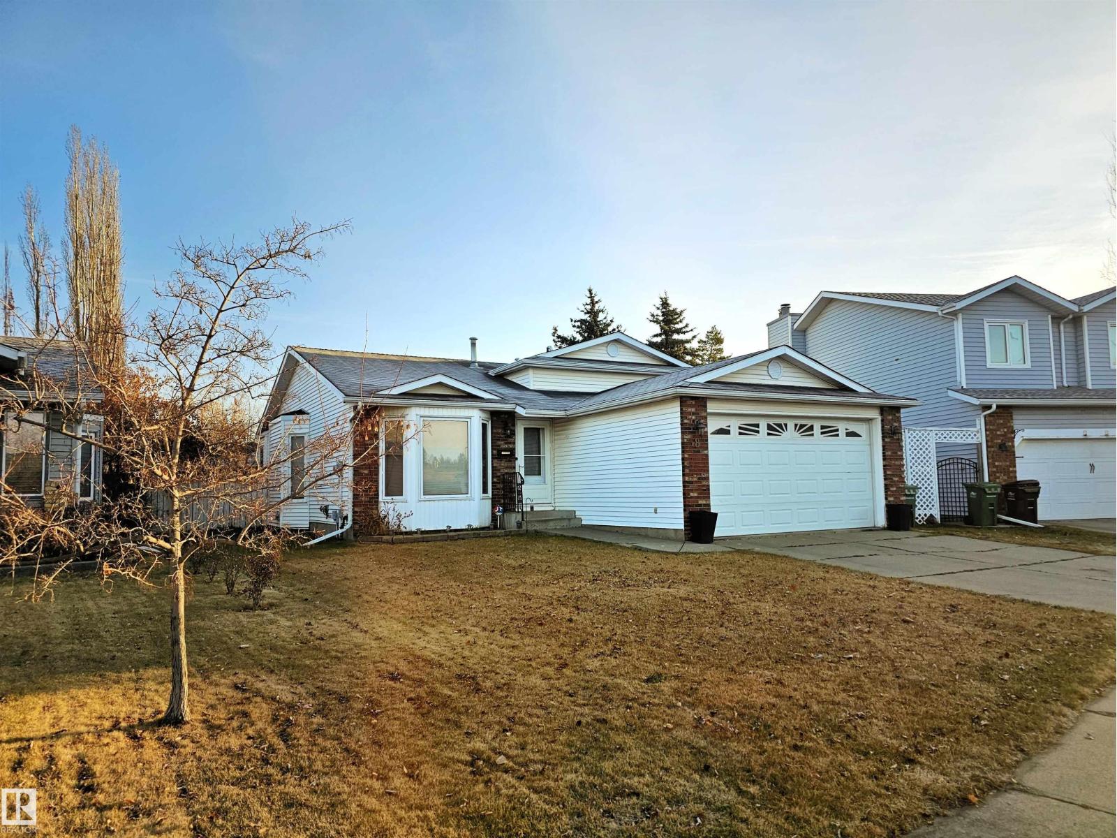 8 DANIEL PL, St. Albert, Alberta