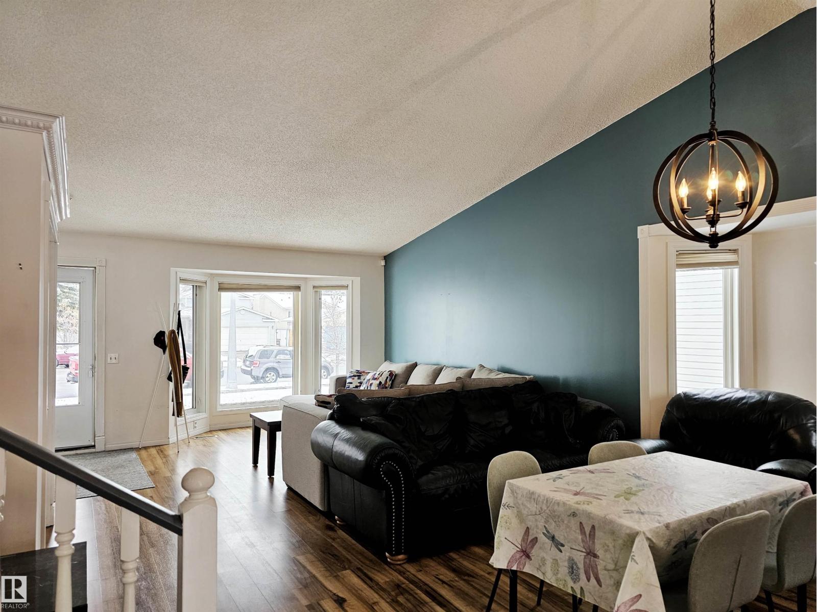 8 Daniel Pl, St. Albert, Alberta  T8N 5P6 - Photo 2 - E4465608