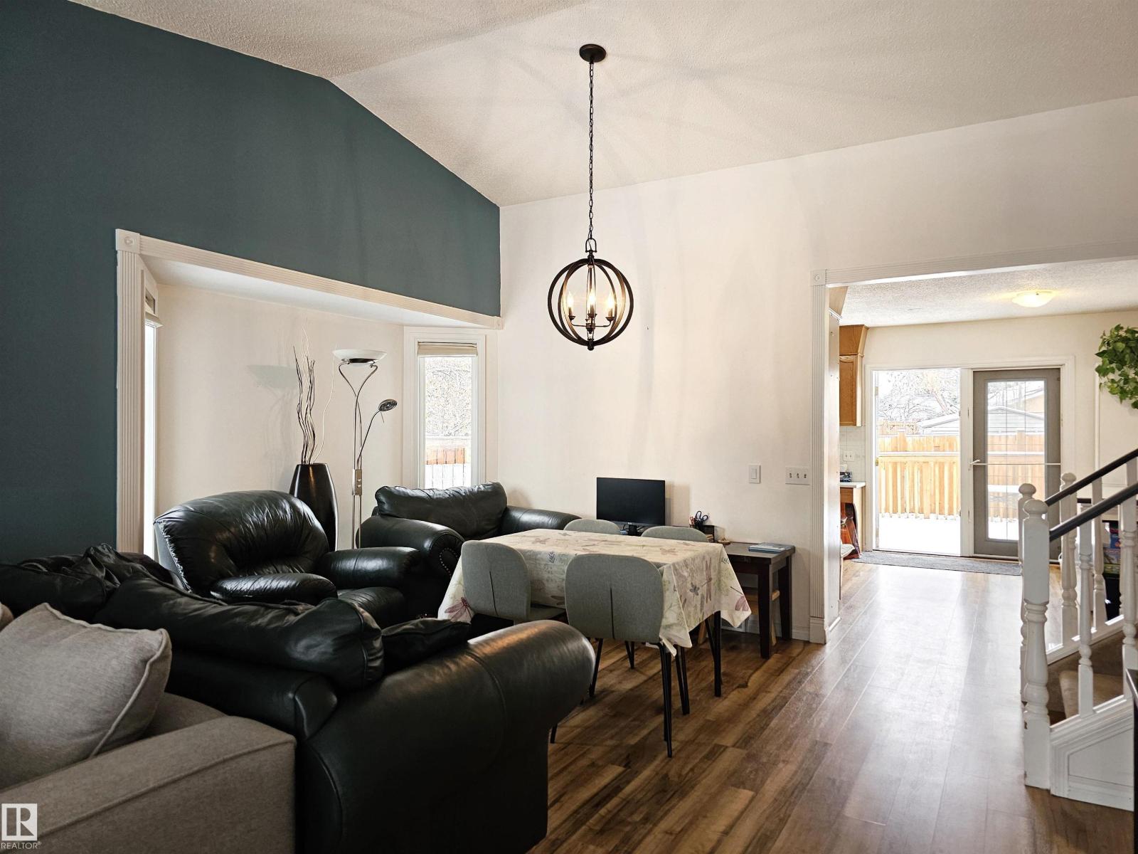 8 Daniel Pl, St. Albert, Alberta  T8N 5P6 - Photo 3 - E4465608