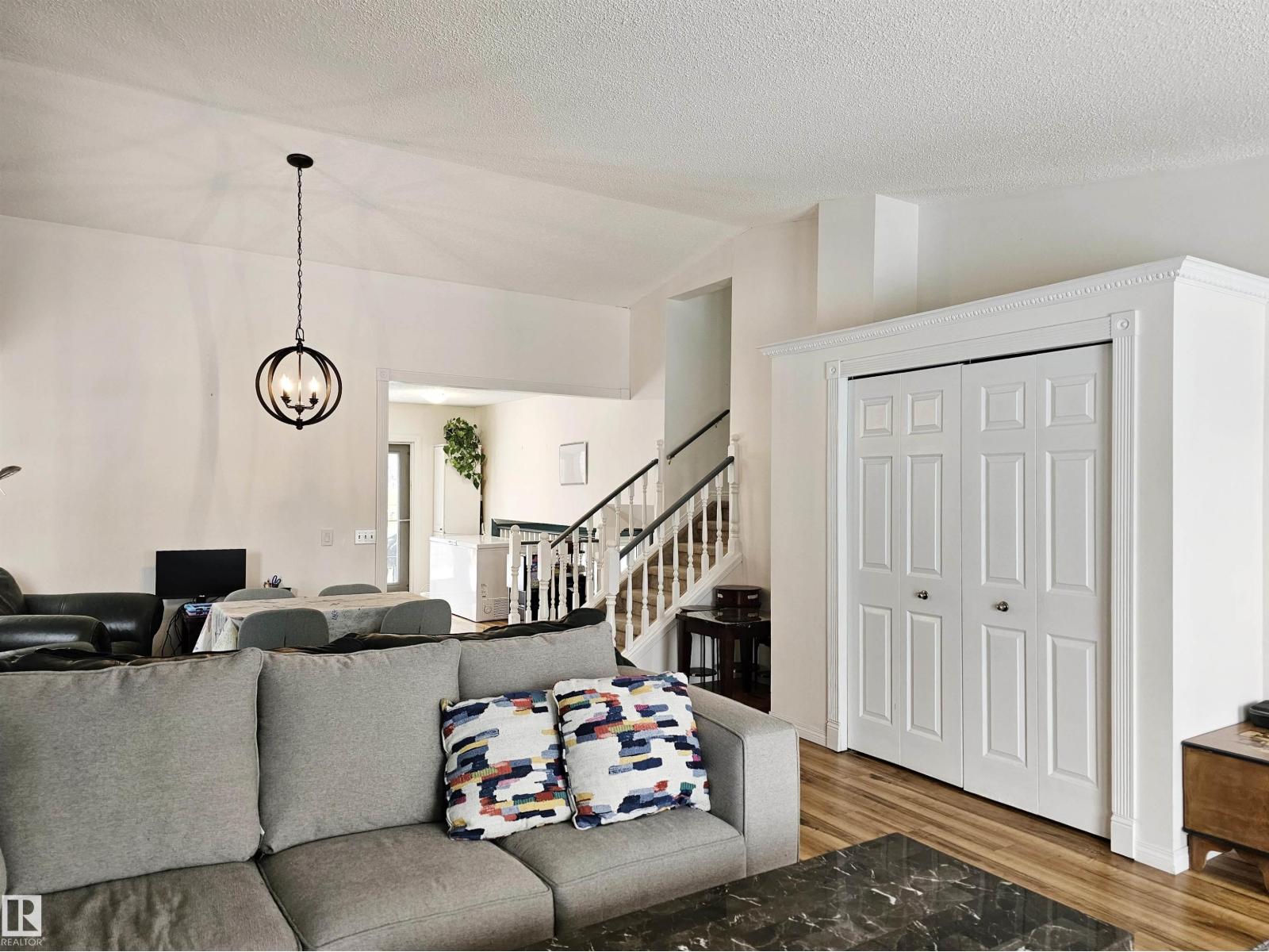 8 Daniel Pl, St. Albert, Alberta  T8N 5P6 - Photo 5 - E4465608