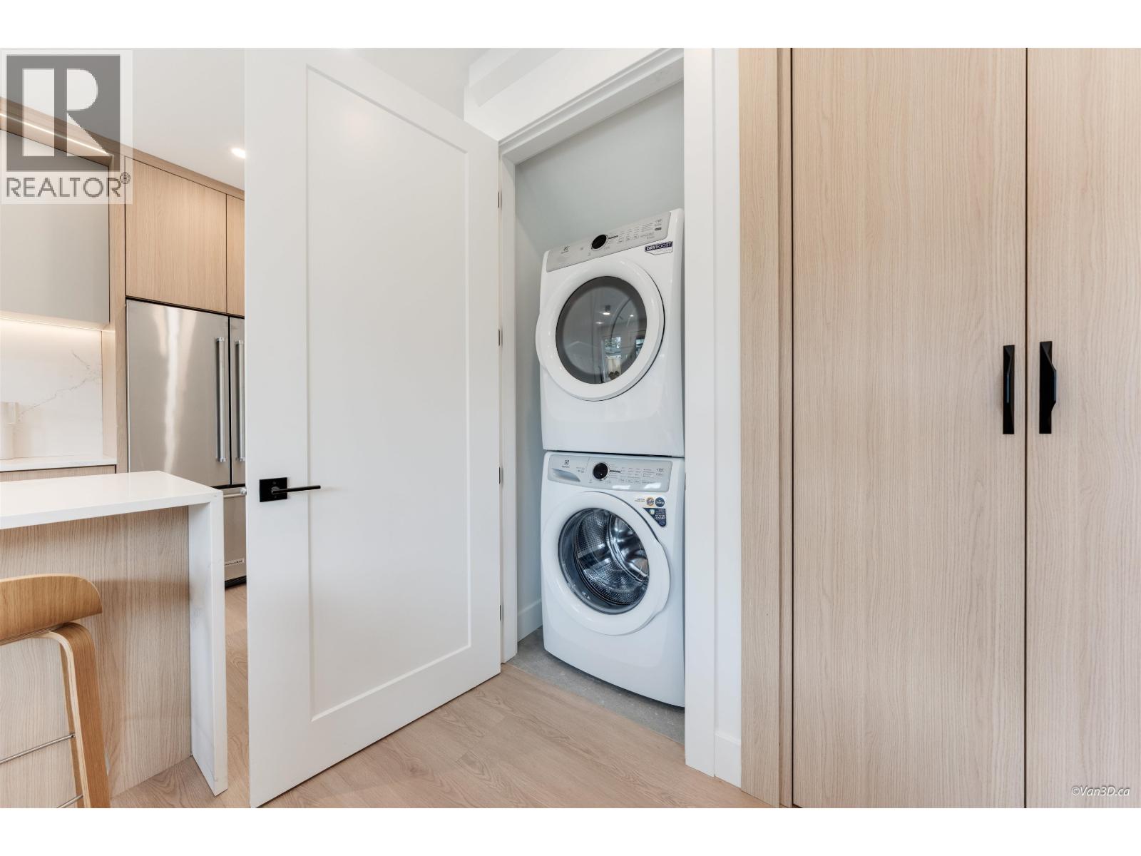 2 3121 E 46th Avenue, Vancouver, British Columbia  V5S 1B1 - Photo 17 - R3067123