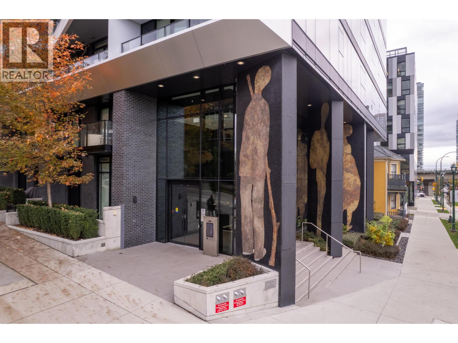 708 889 Pacific Street, Vancouver, British Columbia  V6Z 1C3 - Photo 2 - R3067127