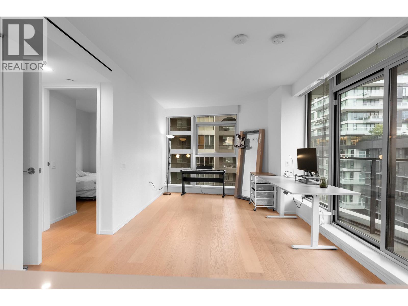 708 889 Pacific Street, Vancouver, British Columbia  V6Z 1C3 - Photo 9 - R3067127