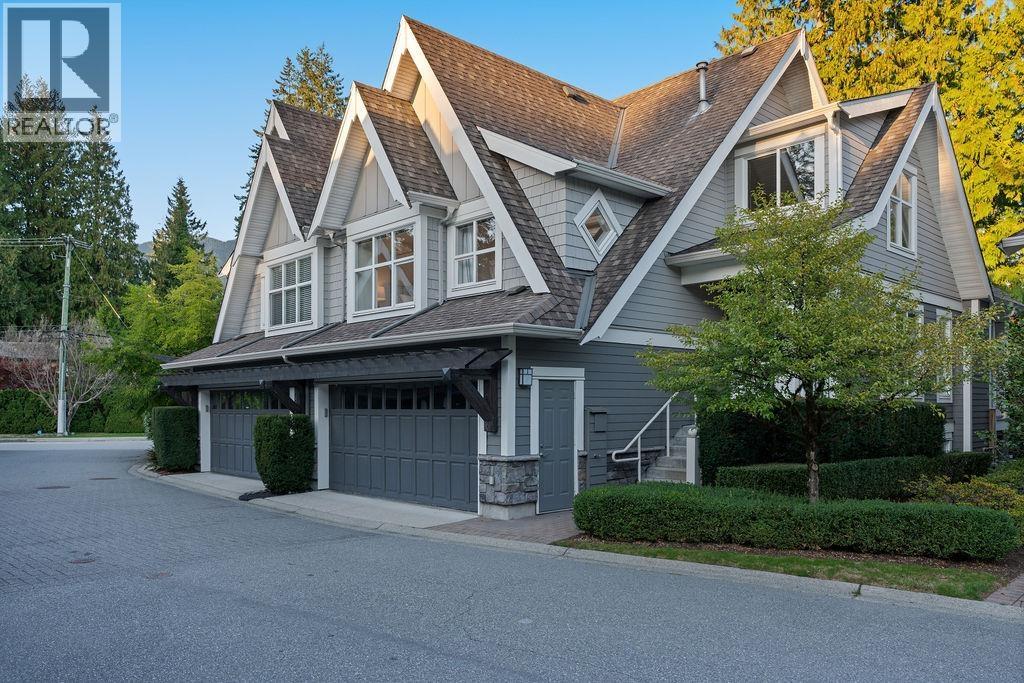3761 EDGEMONT BOULEVARD, North Vancouver, British Columbia
