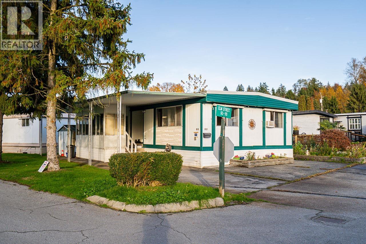 93 201 CAYER STREET, Coquitlam, British Columbia