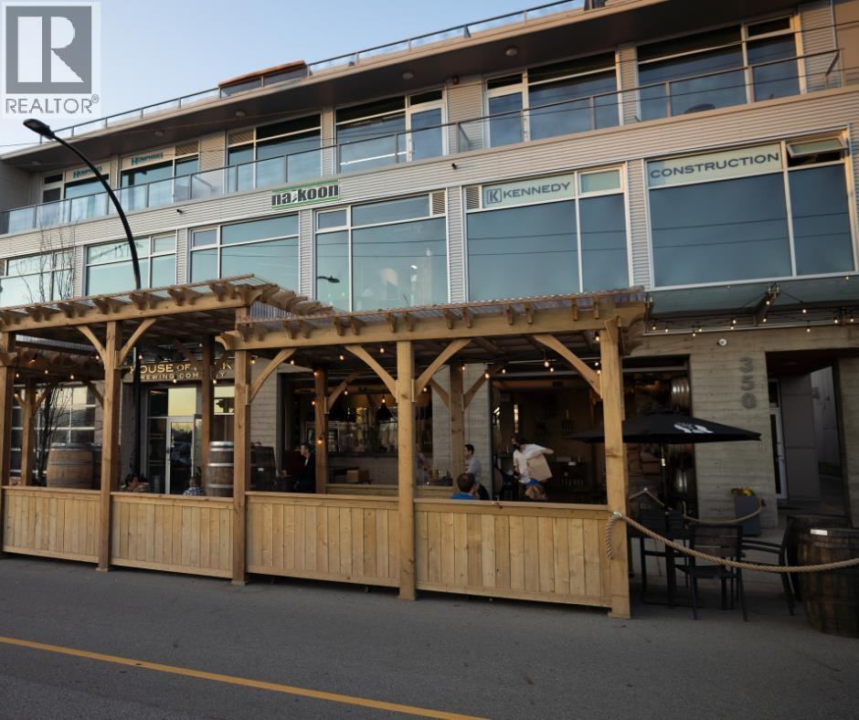 350 ESPLANADE E, North Vancouver, British Columbia