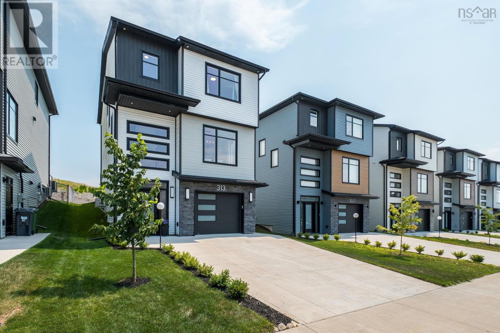 Property at 313 Marketway Lane image 3