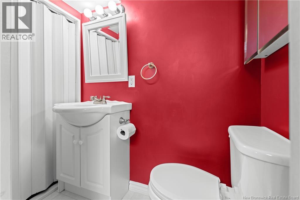 45 Kirkwood Unit# 2, Moncton, New Brunswick  E1A 4G8 - Photo 27 - NB130018