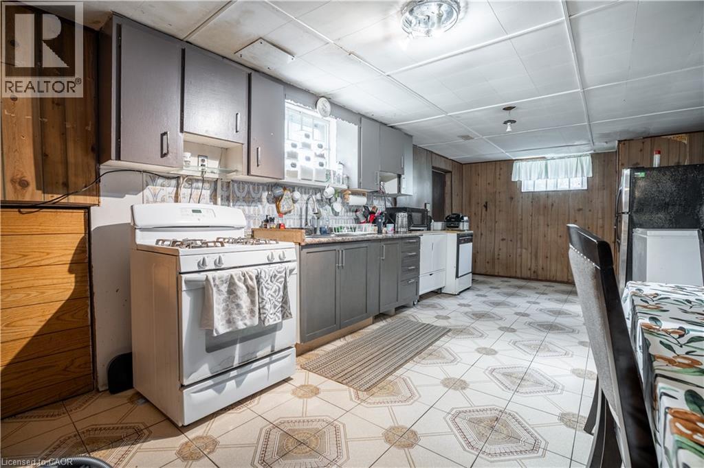 18 Villa Court, Hamilton, Ontario  L8W 1M2 - Photo 4 - 40774552