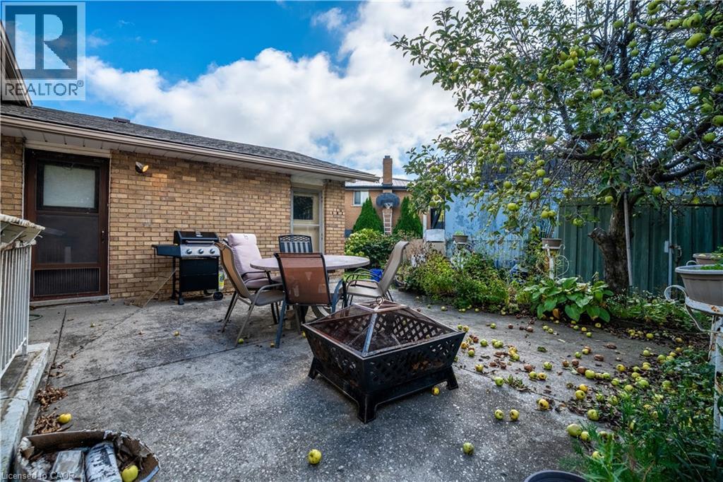 18 Villa Court, Hamilton, Ontario  L8W 1M2 - Photo 29 - 40774552