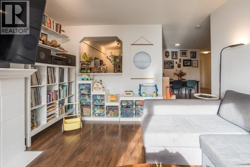 303 221 Eleventh Street, New Westminster, British Columbia  V3M 4C8 - Photo 7 - R3066641