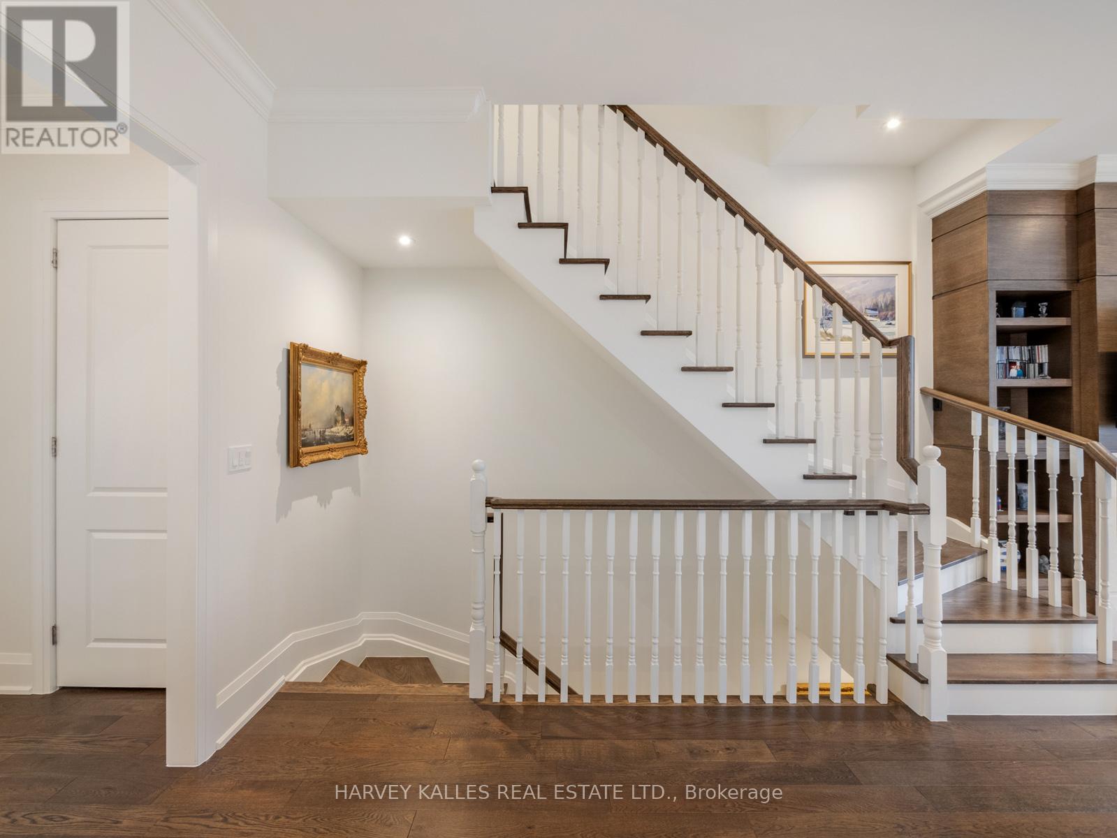 A - 2460 Bayview Avenue, Toronto, Ontario  M2L 0A3 - Photo 24 - C12493702