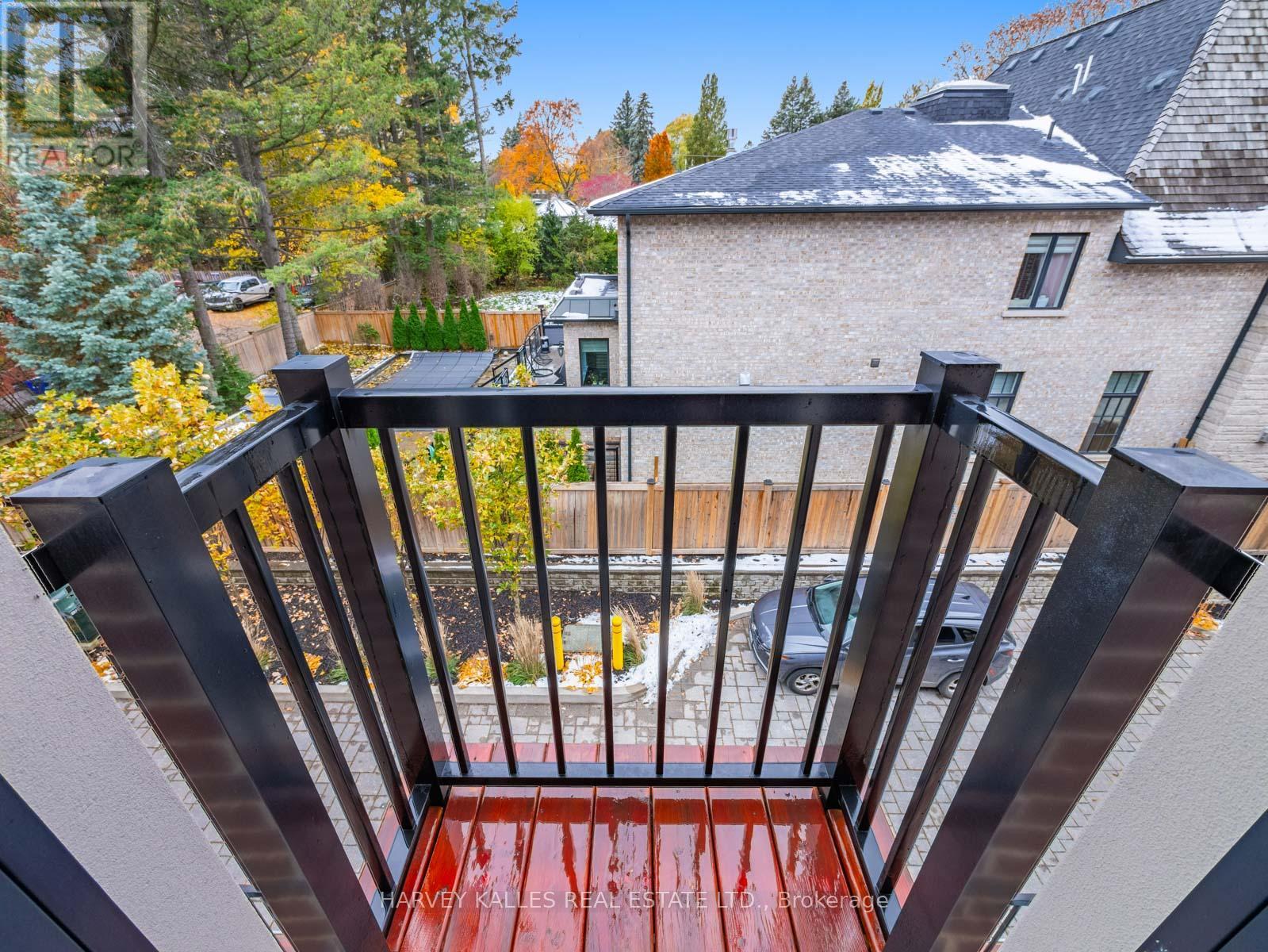 A - 2460 Bayview Avenue, Toronto, Ontario  M2L 0A3 - Photo 28 - C12493702