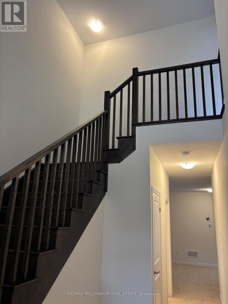 7 Mckernan Avenue, Brantford, Ontario  N3V 0C1 - Photo 15 - X12488280