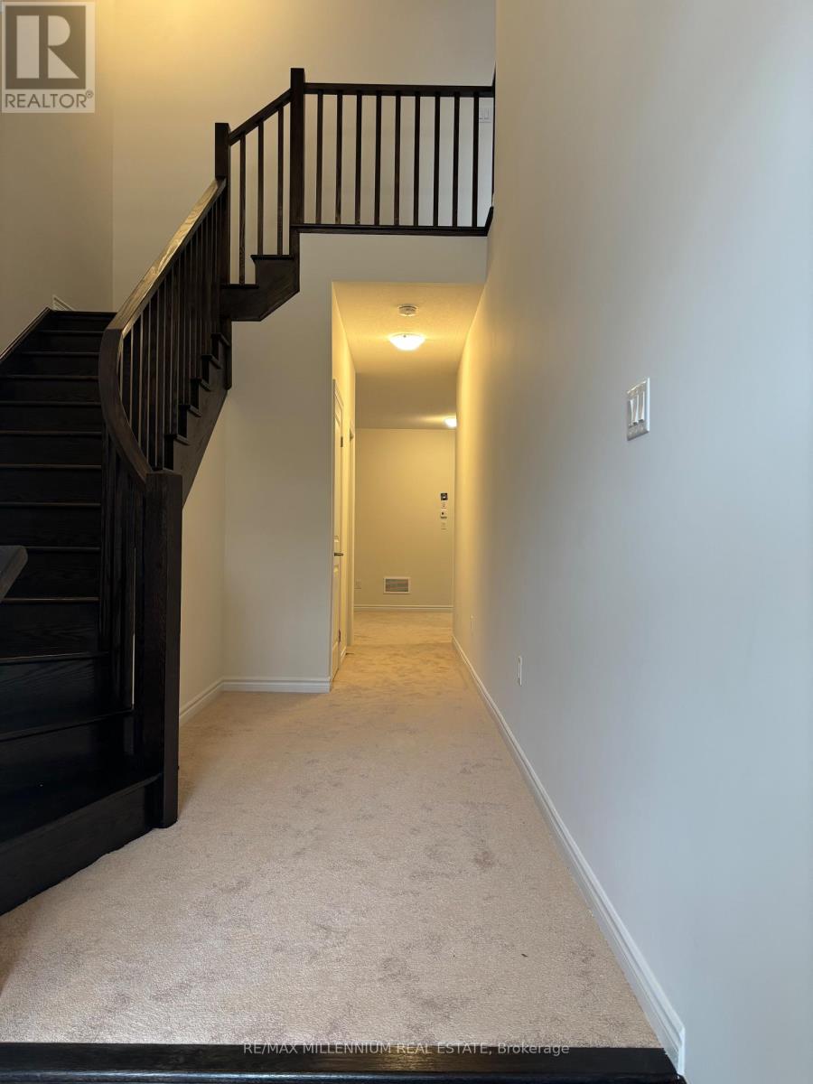 7 Mckernan Avenue, Brantford, Ontario  N3V 0C1 - Photo 3 - X12488280