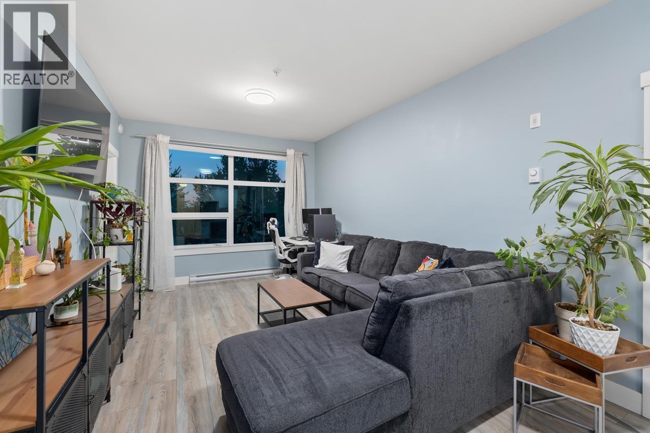 306 22577 Royal Crescent, Maple Ridge, British Columbia  V2X 2M2 - Photo 5 - R3066397