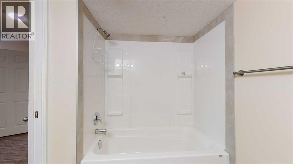 A & B, 9507 104 Avenue, Grande Prairie, Alberta  T8V 1E2 - Photo 20 - A2269130