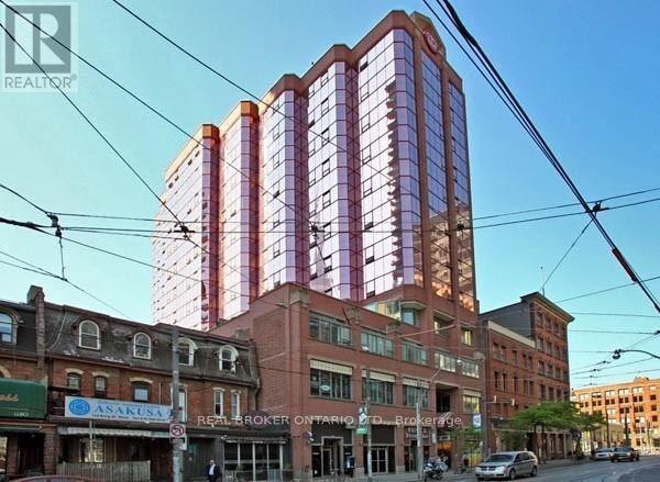 809 - 393 KING STREET W, Toronto, Ontario