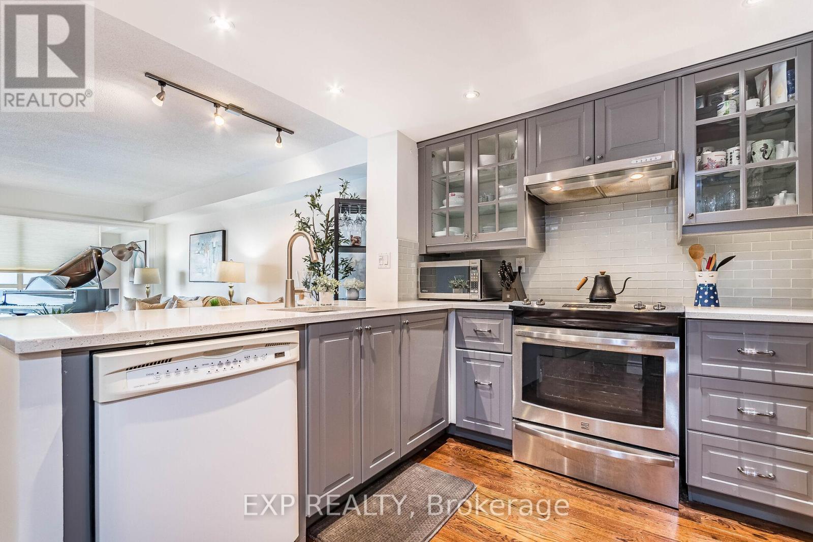 1614 - 705 King Street W, Toronto, Ontario  M5V 2W8 - Photo 14 - C12541870