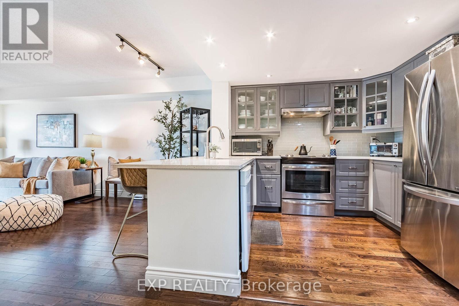 1614 - 705 King Street W, Toronto, Ontario  M5V 2W8 - Photo 15 - C12541870