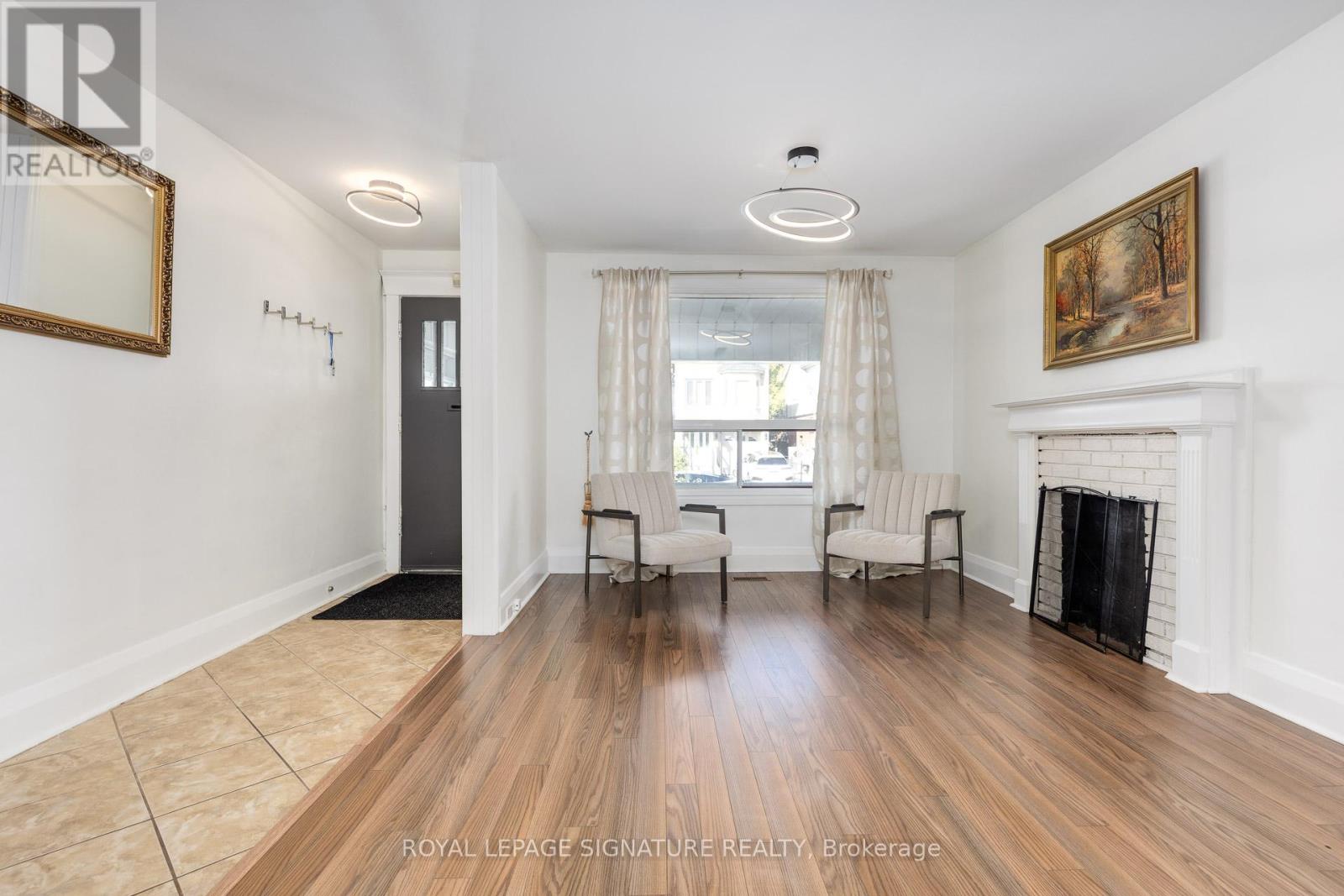 43 Torrens Avenue, Toronto, Ontario  M4K 2H9 - Photo 7 - E12541866