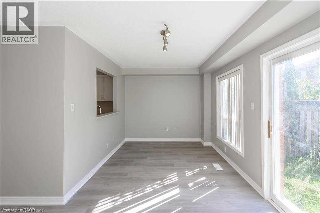 626 Taylor Crescent, Burlington, Ontario  L7L 7A5 - Photo 7 - 40788077