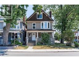 18 BARNESDALE Avenue N, Hamilton, Ontario