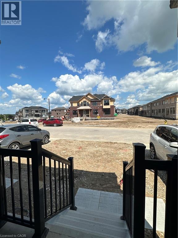 324 Bismark Drive, Cambridge, Ontario N1R 5S3 - Photo 4 - 40787810