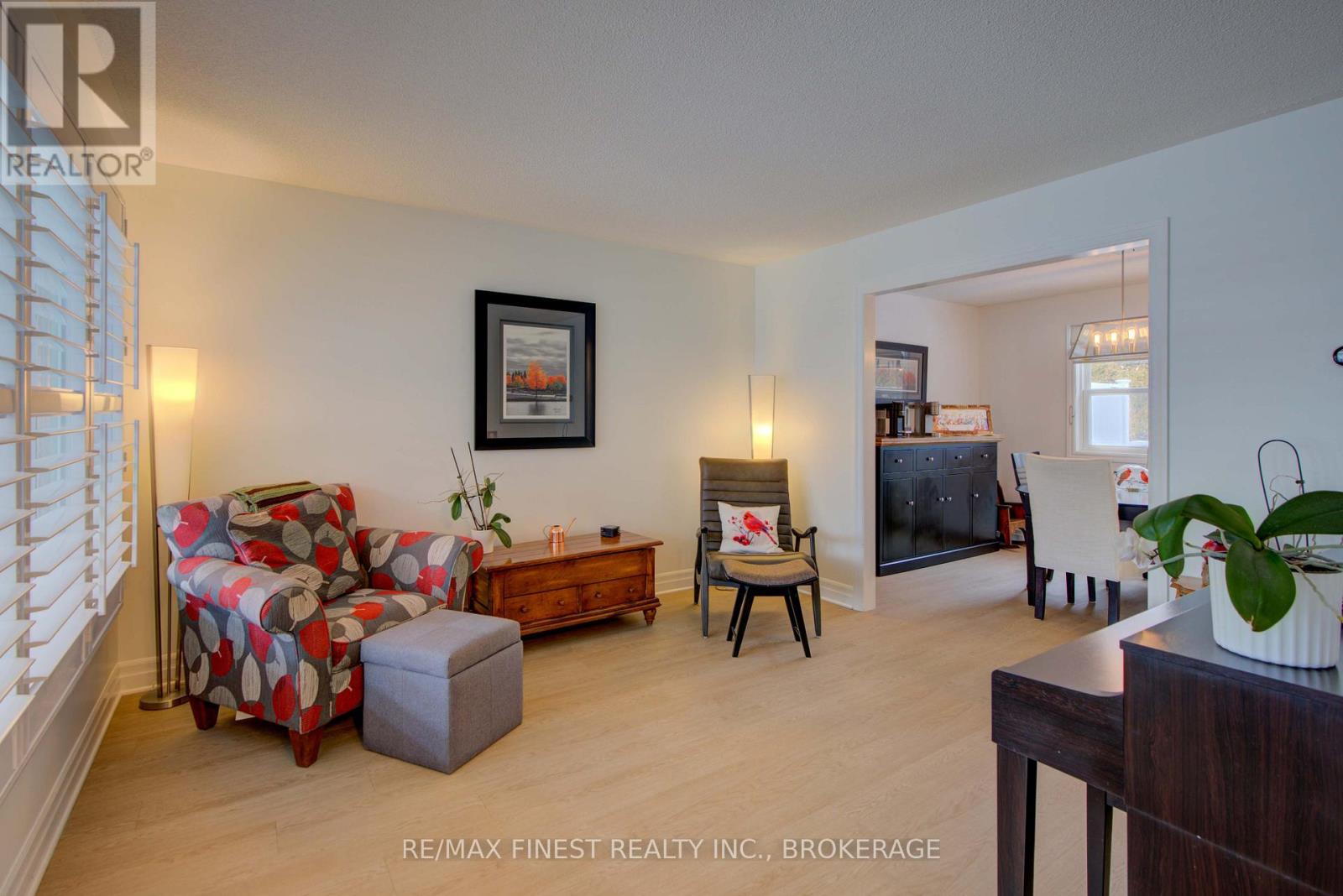 921 Jasper Court, Kingston, Ontario K7P 2A4 - Photo 10 - X12541968